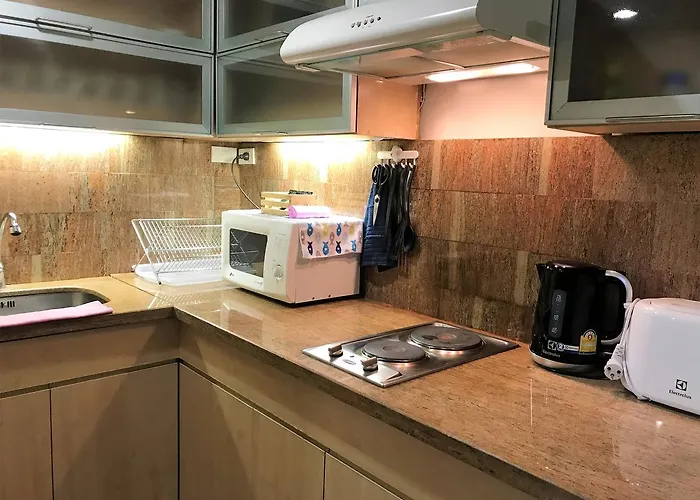 Hotel Twin Peaks Sukhumvit