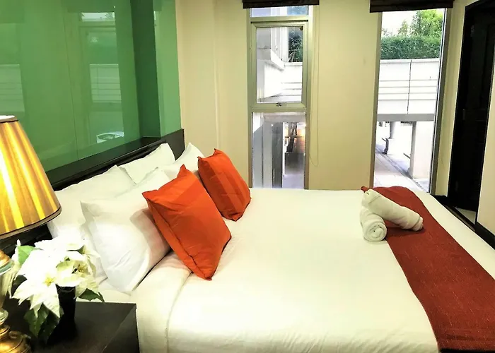 Hotel Twin Peaks Sukhumvit Banguecoque